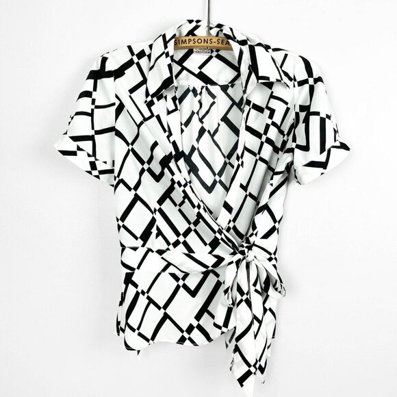 Cleo Petites XS Wrap Front Tie Short Sleeve Collared Blouse - Black & White - Picture 1 of 5
